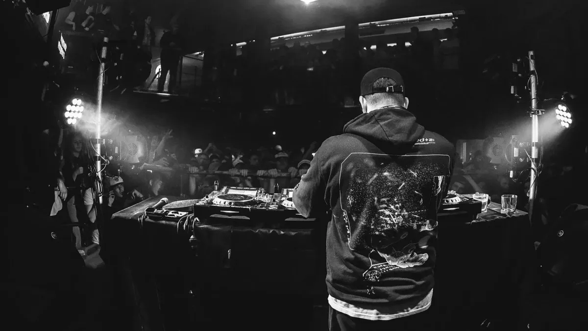 Bou, Eksman, MC Spyda, Metz, Logan D, Primate, Original Sin, Born On Road, Captain Bass, Majistrate, Rendah, Nersha, Chennerz, Higgz, Comma Dee, Jaw-D, T-Lex, Weejii, FOSSA in Sheffield