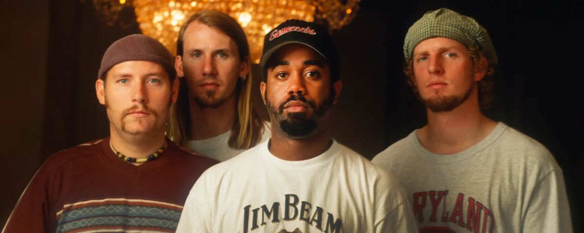 Hootie and The Blowfish\t