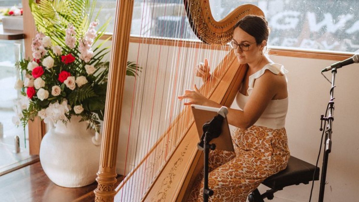 Songs in the Library: Modern Harp with Loni Fitzpatrick