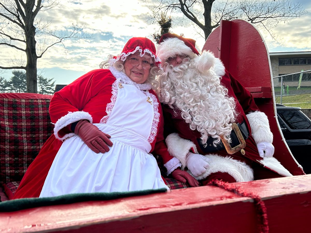 38th Annual Santa Comes to Trevose and Food Collection 