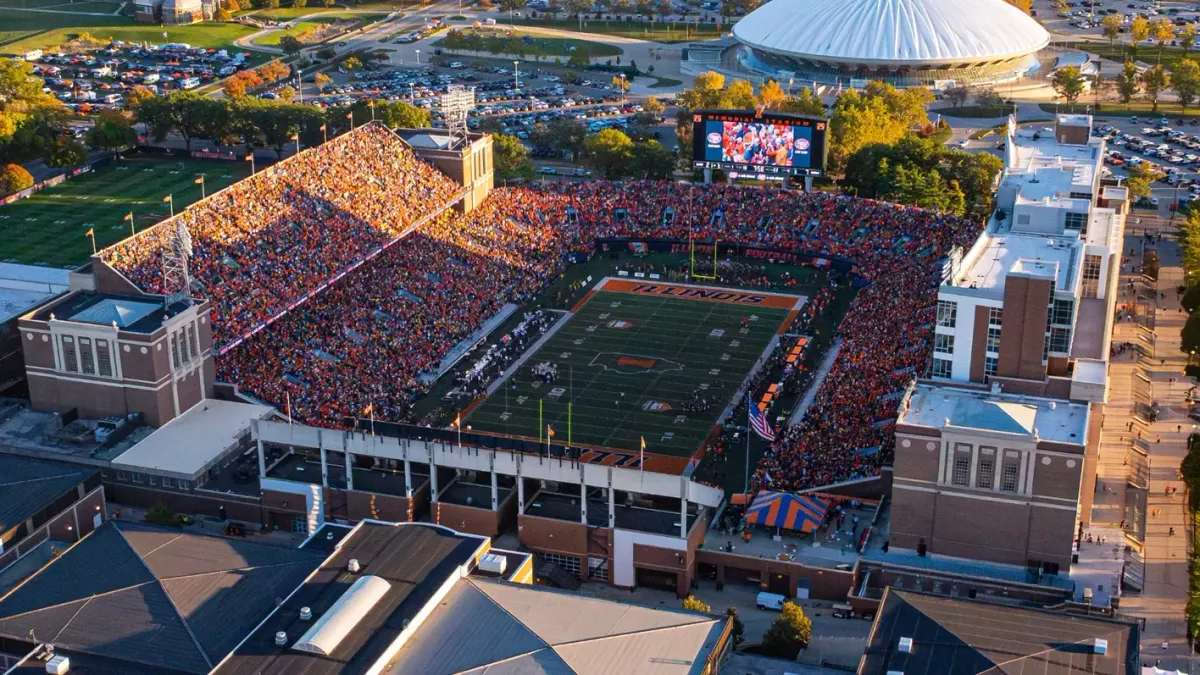 Western Michigan Broncos at Illinois Fighting Illini Football