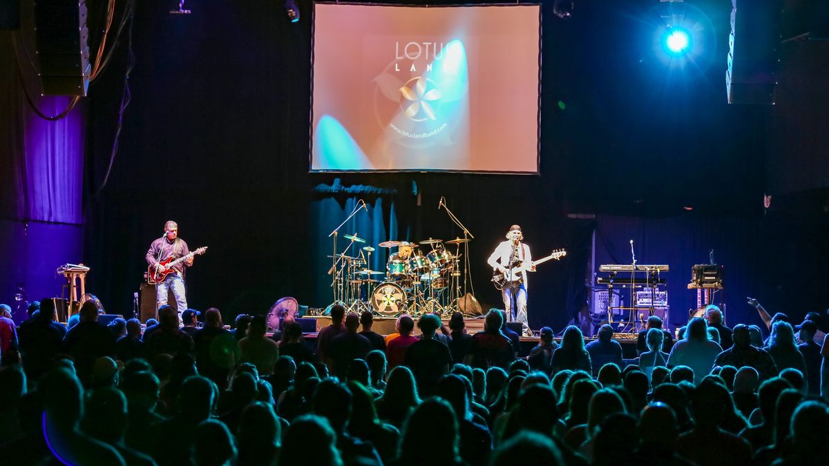 Live RUSH by Lotus Land - Cabot