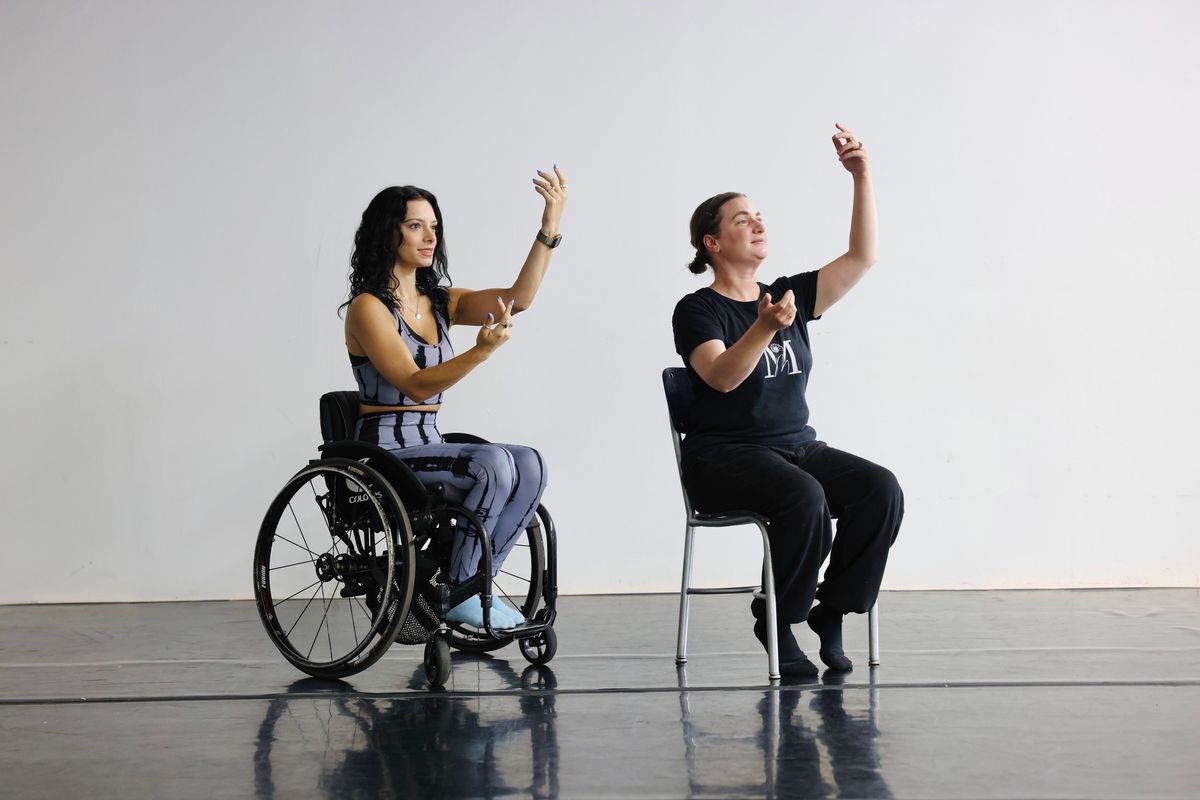 Seated Somatic Movement - Perfect for wheelchair users or those with dynamic disabilities