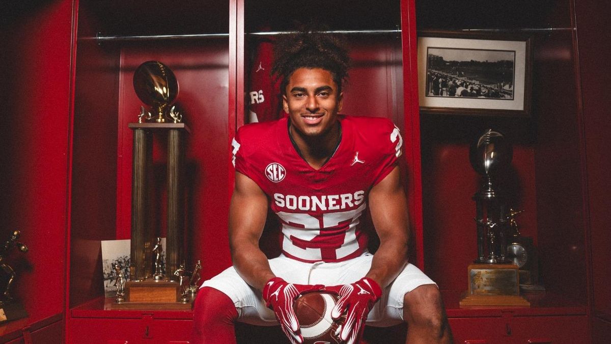 Parking Oklahoma Sooners at West Virginia Mountaineers Wrestling