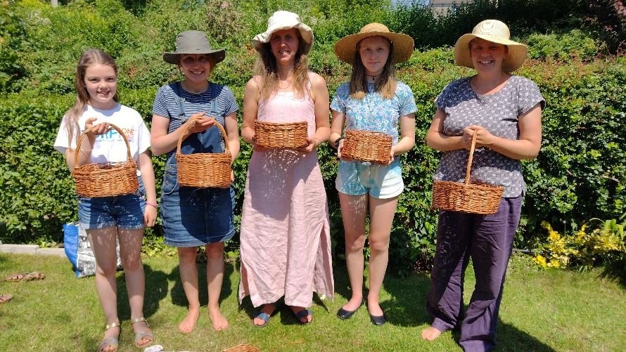 Willow weaving workshop - fruit bowl\/ small shopping basket