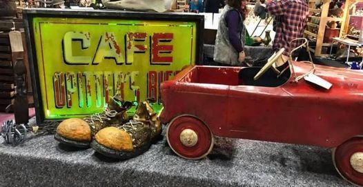 The Brentwood Antiques, Vintage & Retro Fair