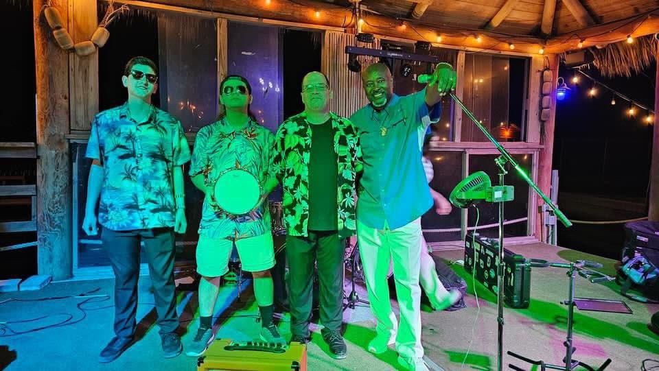 Robert Holifield Band @Sandbar Tiki & Grille 