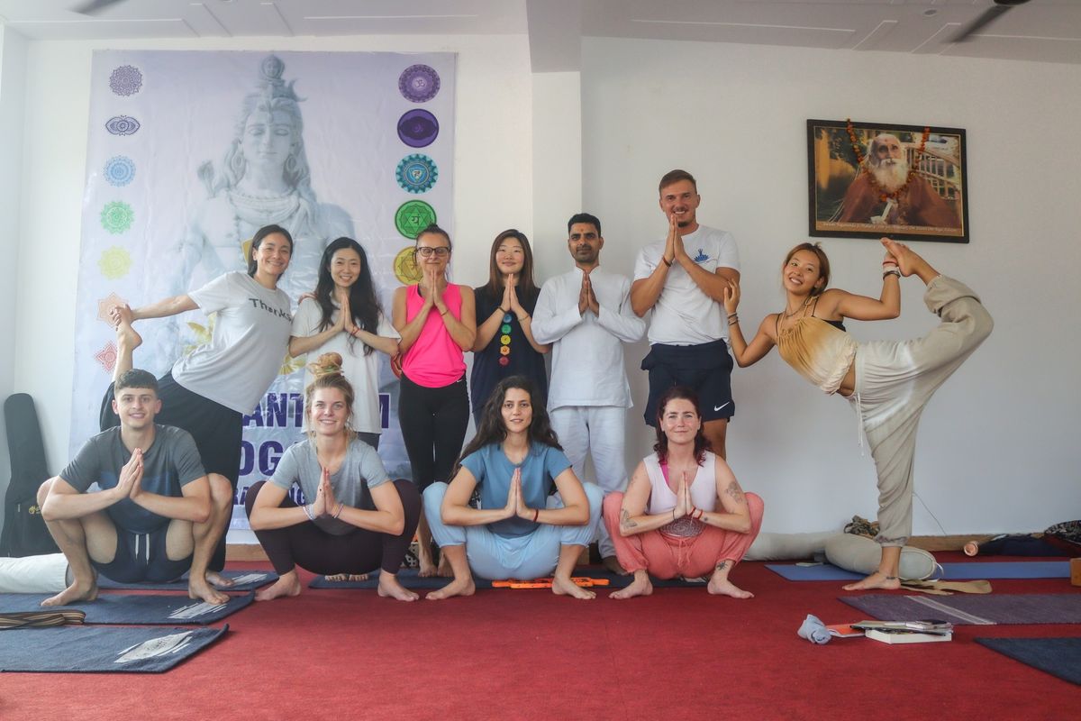 200 Hour Yoga Teacher Training in Rishikesh ,India