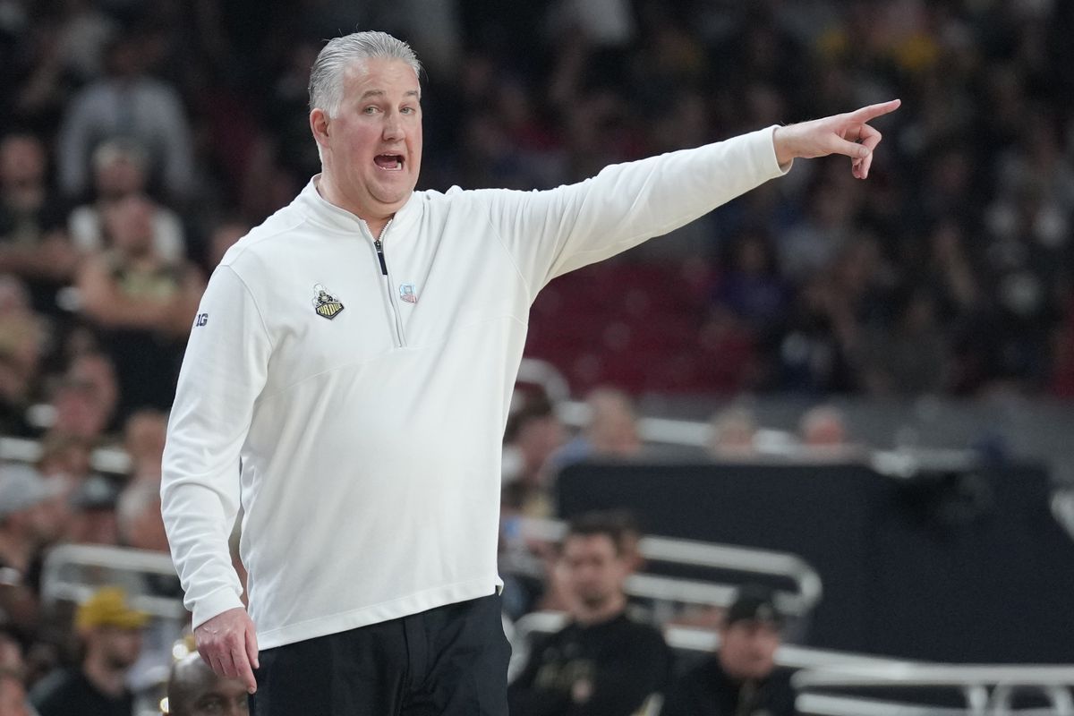 Purdue Boilmakers at Washington Huskies Womens Volleyball