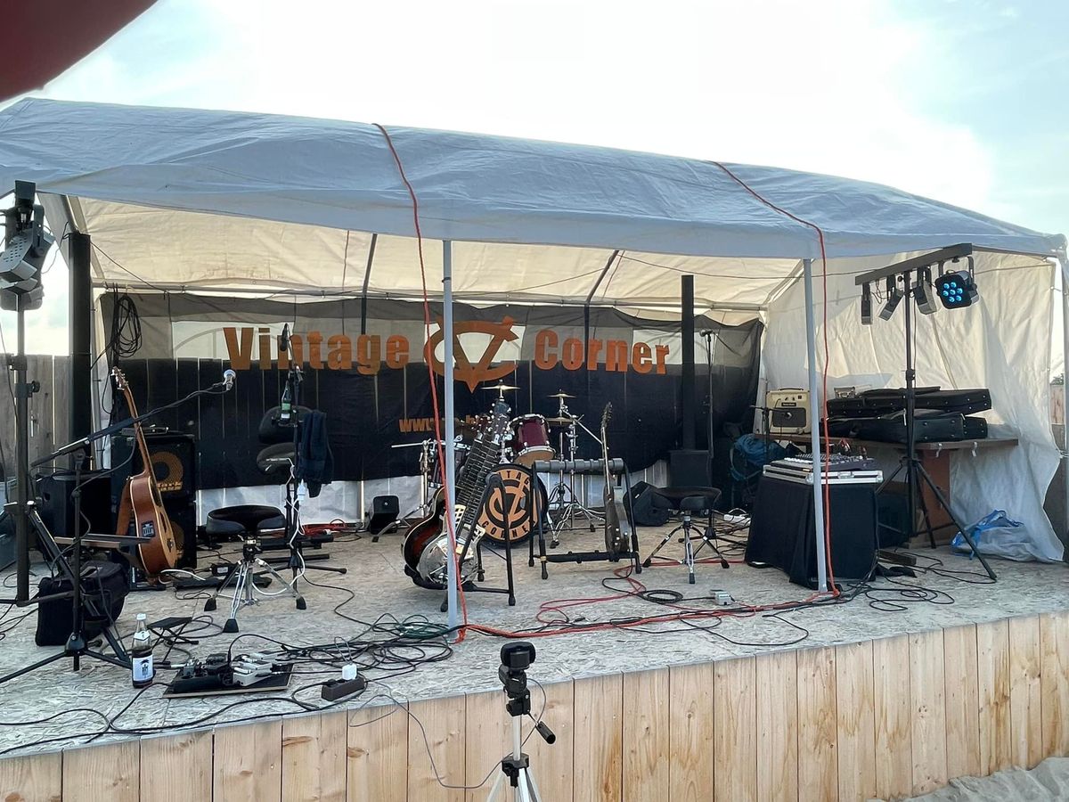 Musik in die Kanne live mit VINTAGE CORNER im SAN\u2014shine\u2014CAMP Absberg