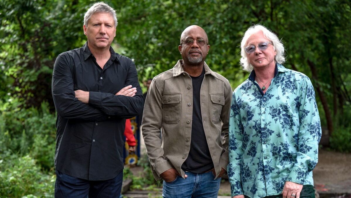 Howl Owl Howl: Darius Rucker  Mike Mills & Steve Gorman