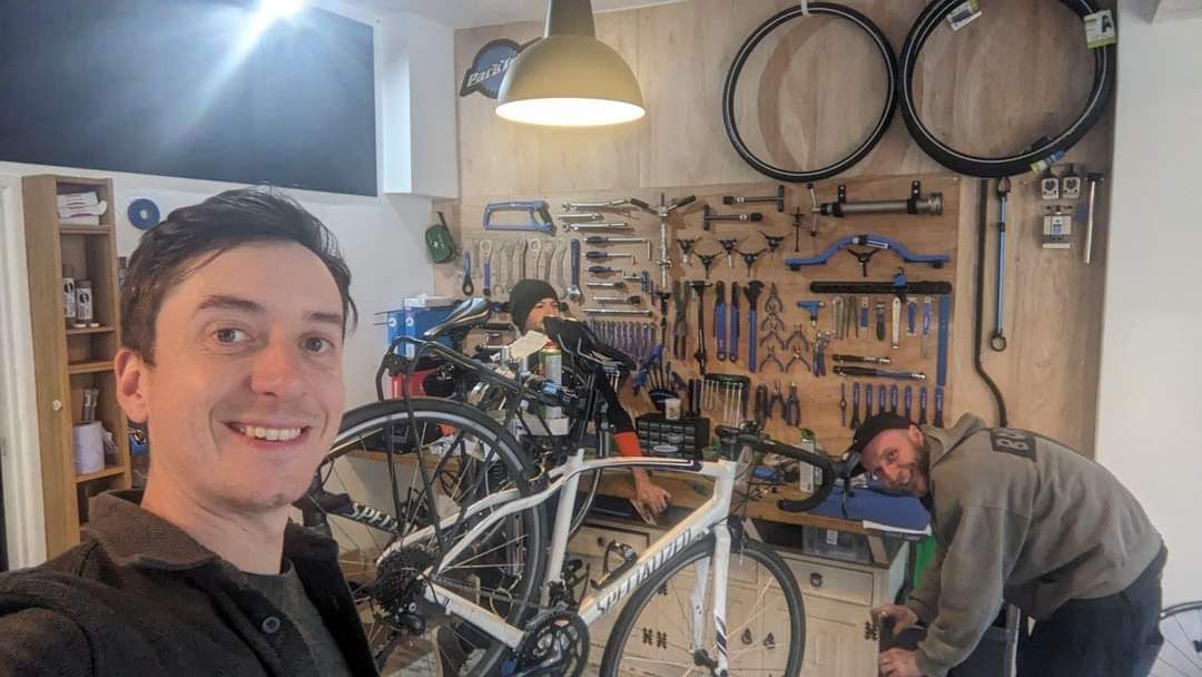 Free Bike Bristol Maintenance sessions with Sam Marsh