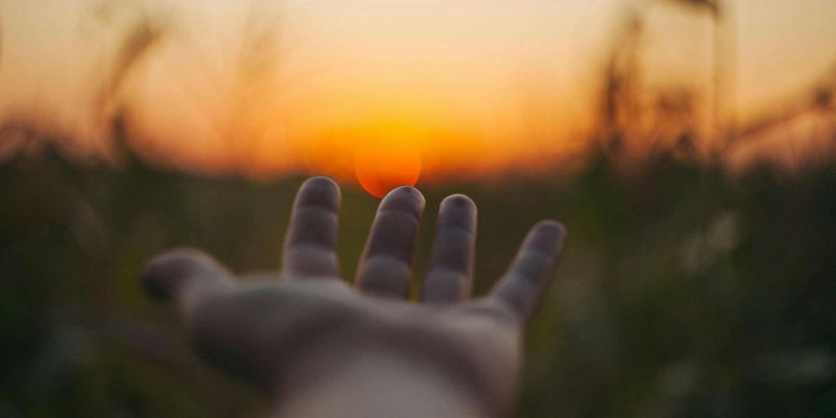 Healing Hands - Distance Reiki Circle