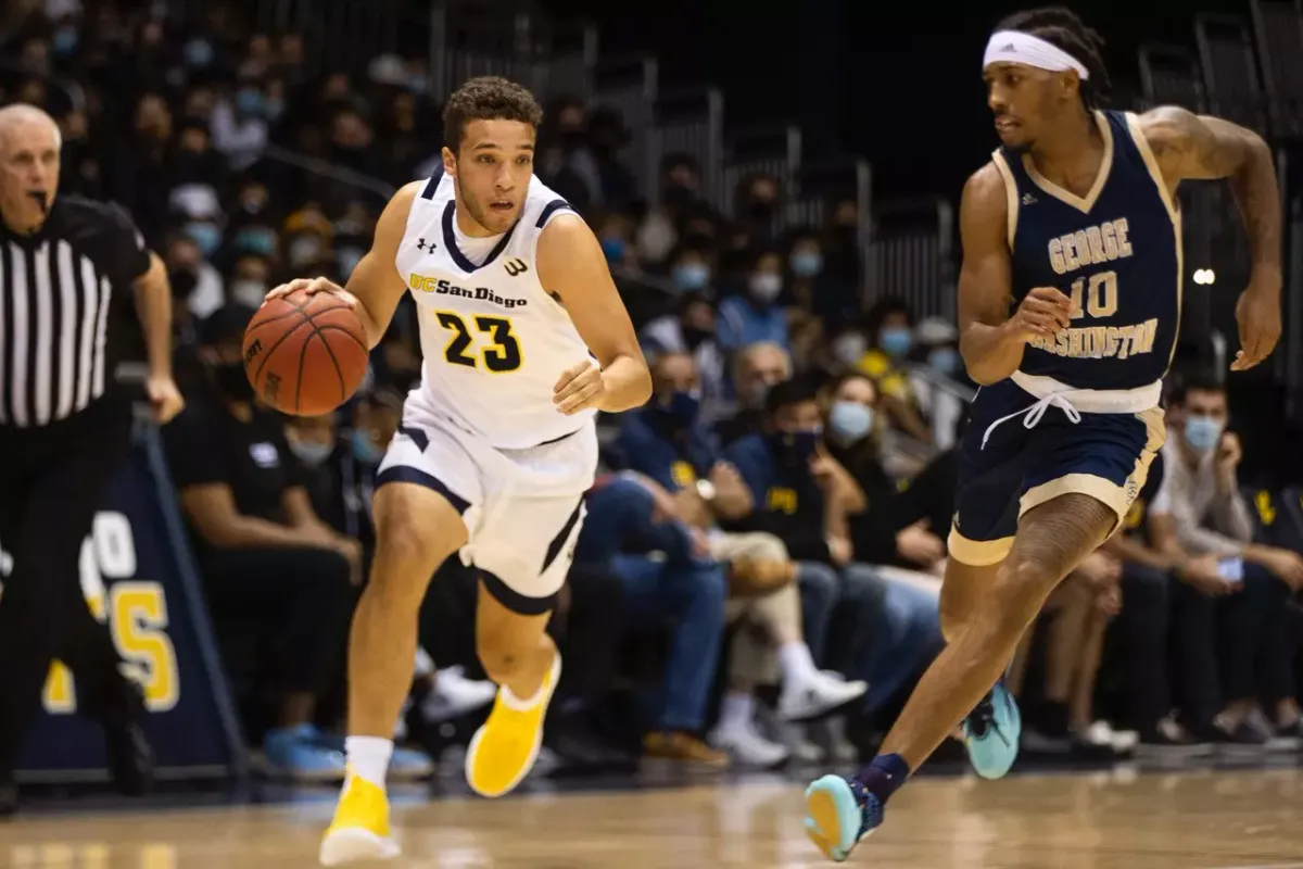 Cal State Fullerton Titans at Long Beach State Mens Basketball