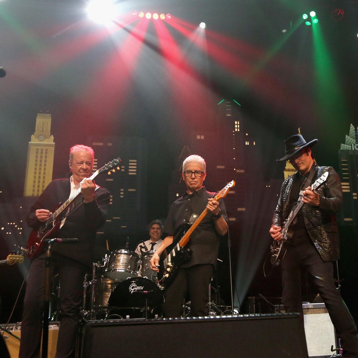 Los Lobos with Los Lonely Boys