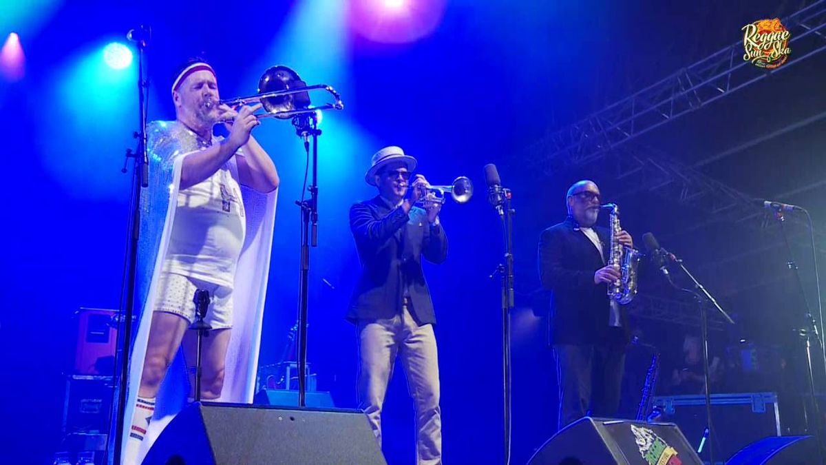 Fat Freddy's Drop at O2 Academy Glasgow