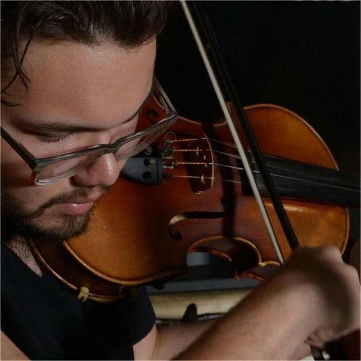 Violinist Andrew Michael Polo at Anclote Brew