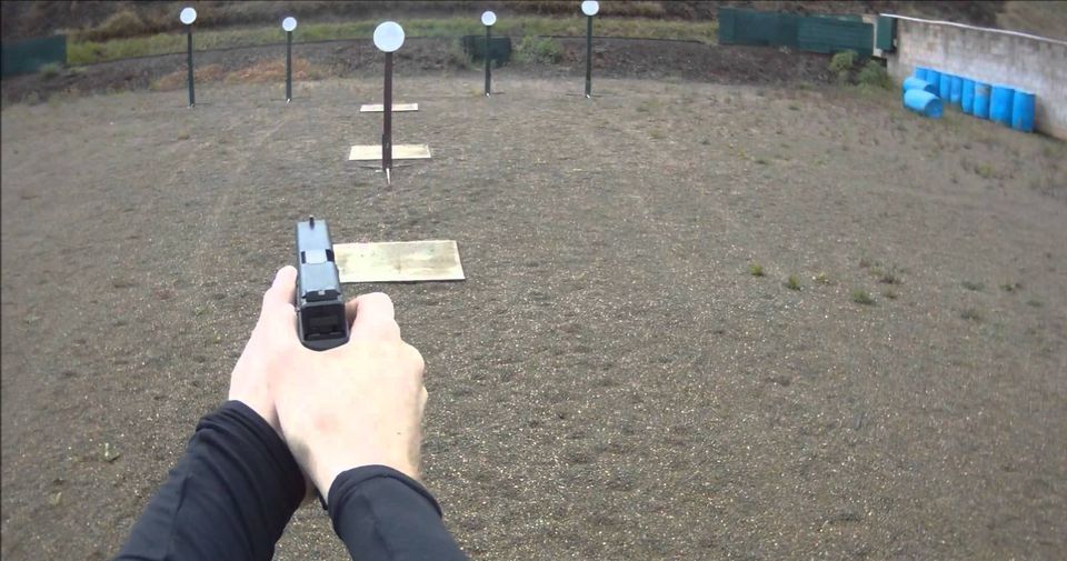Competitive Handgun (Steel Challenge)
