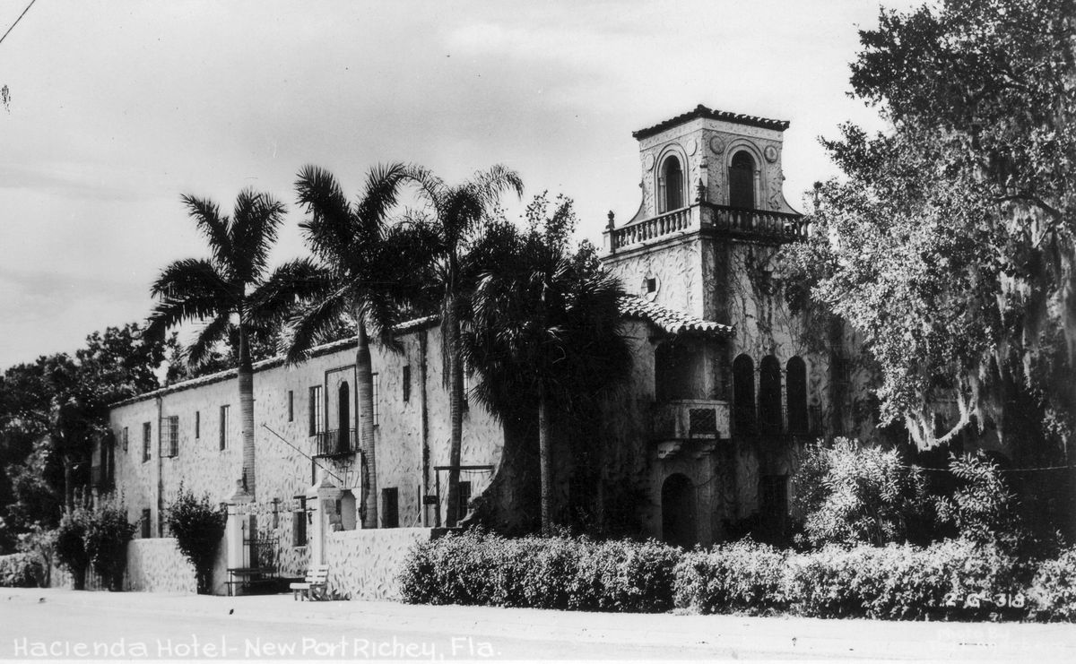 Gary Vitacco-Robles - History of New Port Richey's Hacienda Hotel