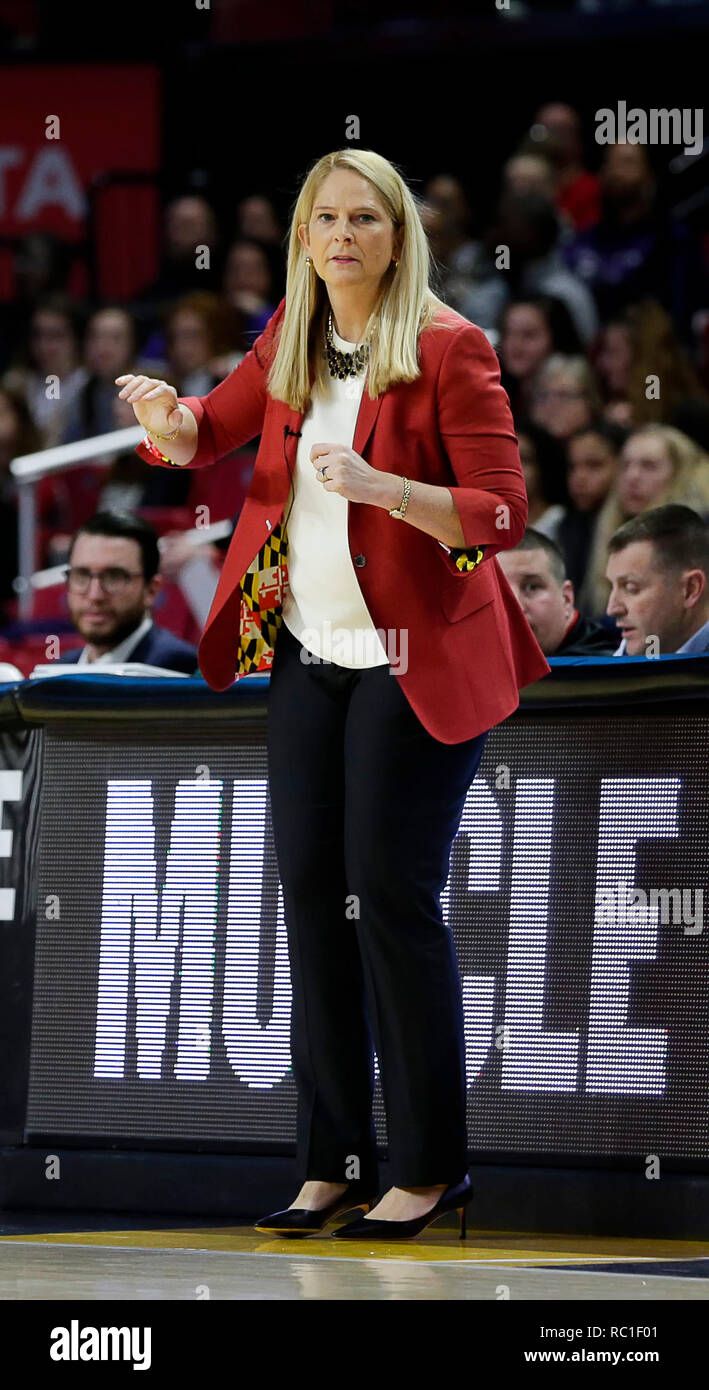 Michigan Wolverines at Maryland Terrapins Womens Basketball