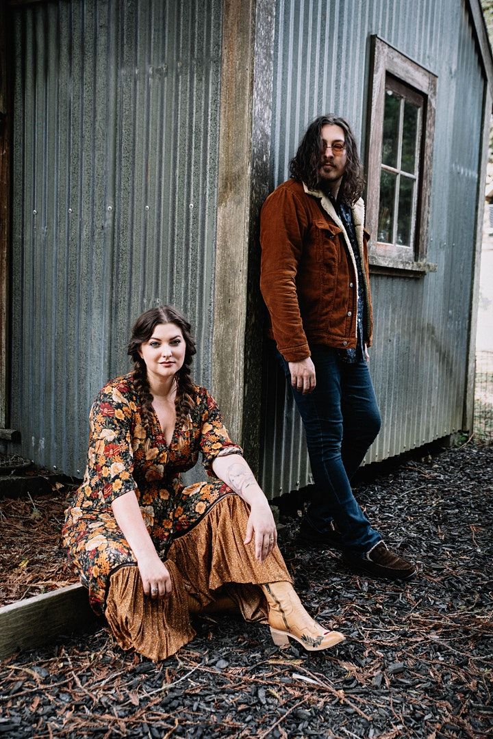 Looking Glass Coffee Dinner Concert Series with The W Lovers, Looking