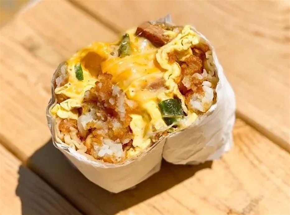 LJ\u2019s Lil\u2019 Caf\u00e9 Grand Opening in Orange, CA