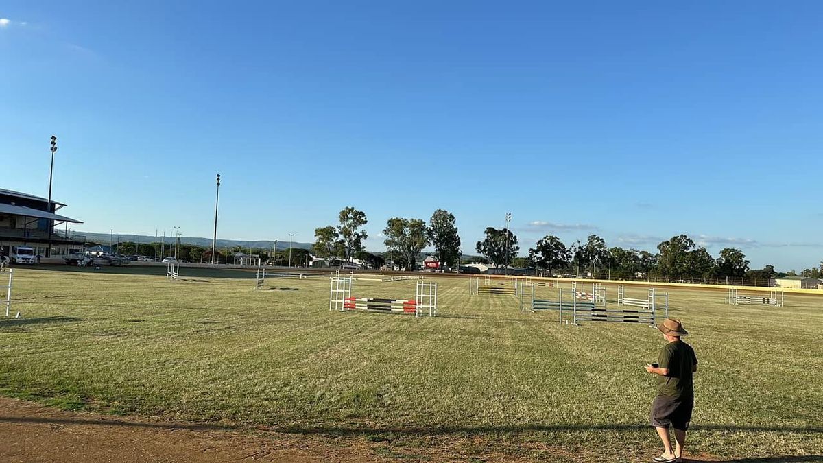 Lockyer Equestrian Group Jump Training Day