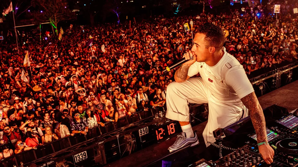 4B, Flosstradamus in Boston