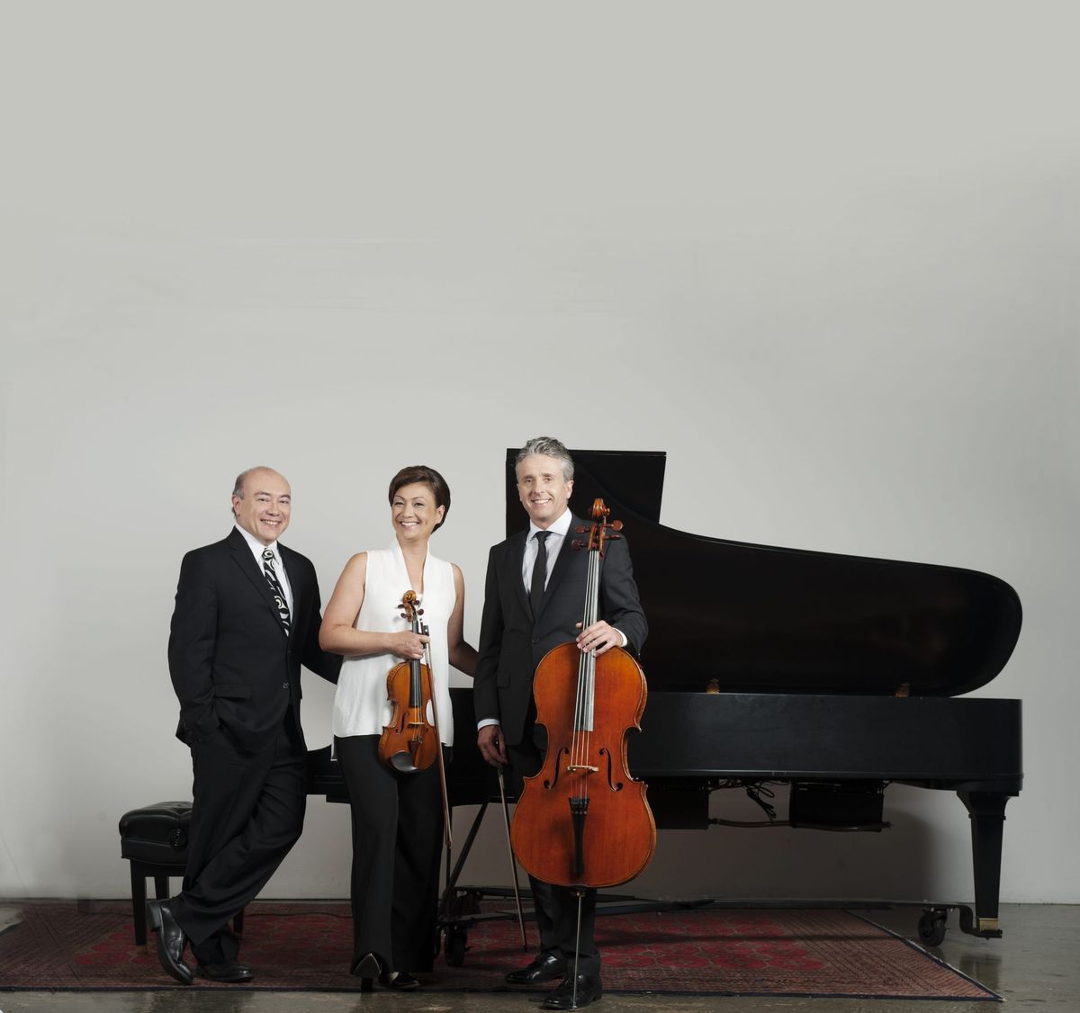 Gryphon Trio, piano, cello & violin