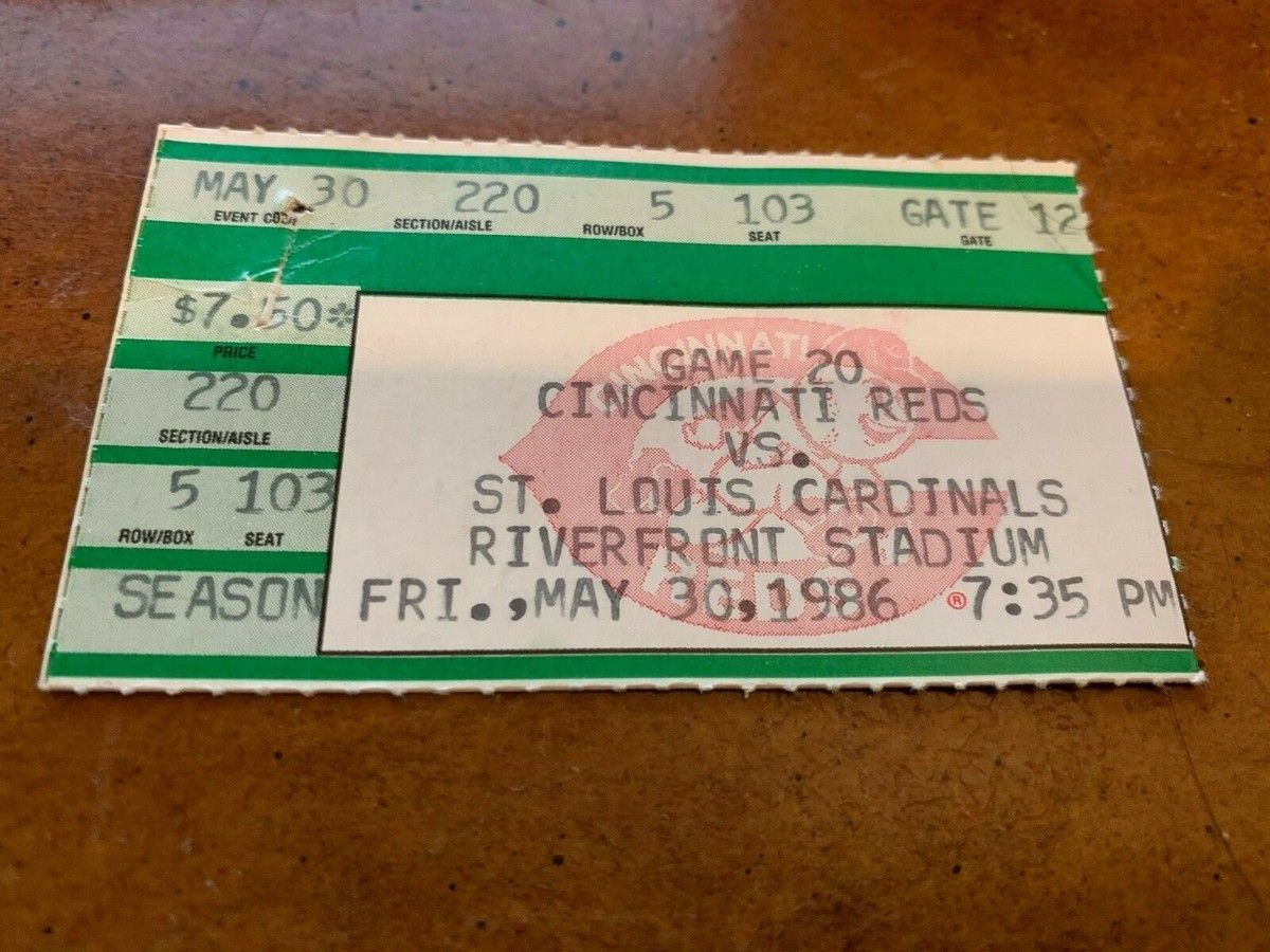 Cincinnati Reds at St. Louis Cardinals at Busch Stadium