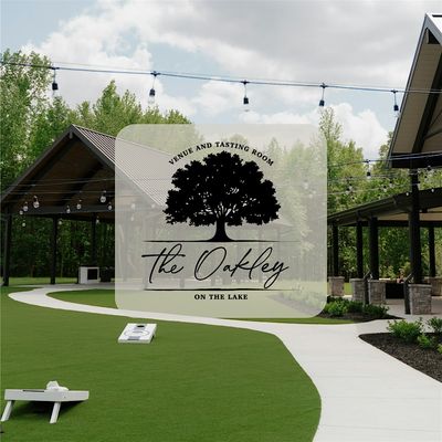 The Oakley on the Lake