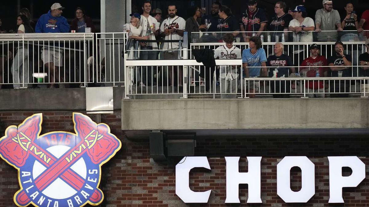 Parking Atlanta Braves at Chicago Cubs