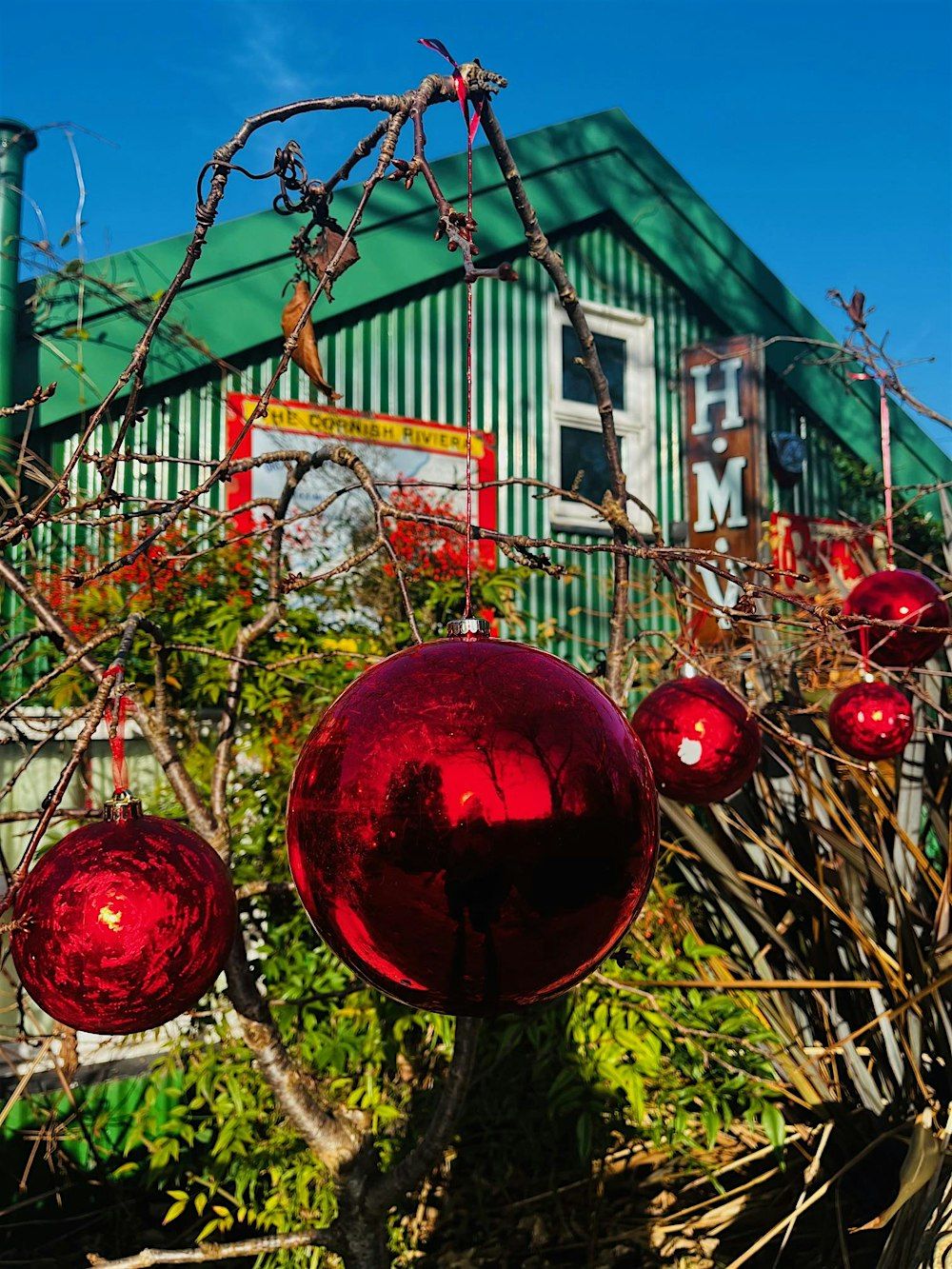 Eel Pie Island Artists Christmas Open Studios  Sat 7th & Sun 8th December