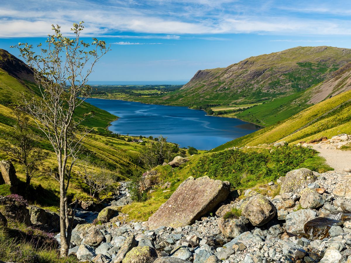 \u26f0\ufe0f (Lake District) Hiking Scafell Pike \u2013 The Highest Mountain in England