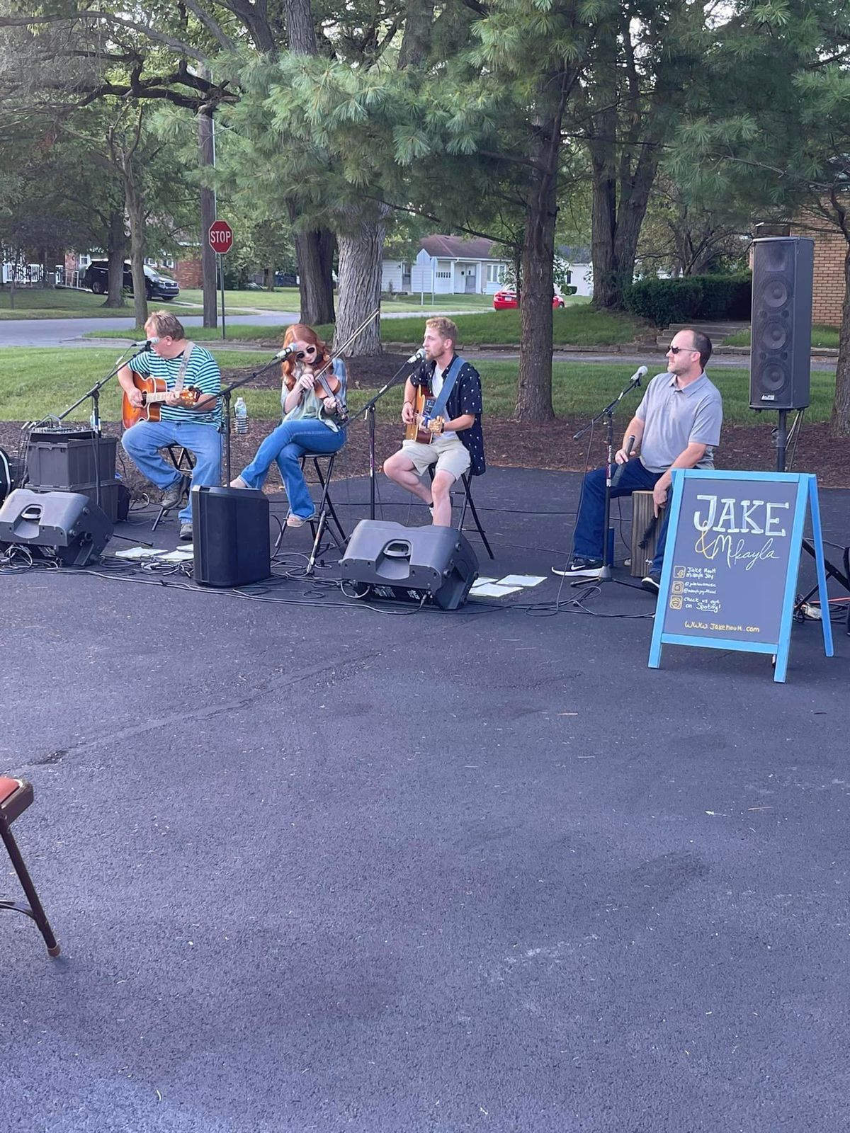 Outdoor Concert with Jake & Makayla Hoult 