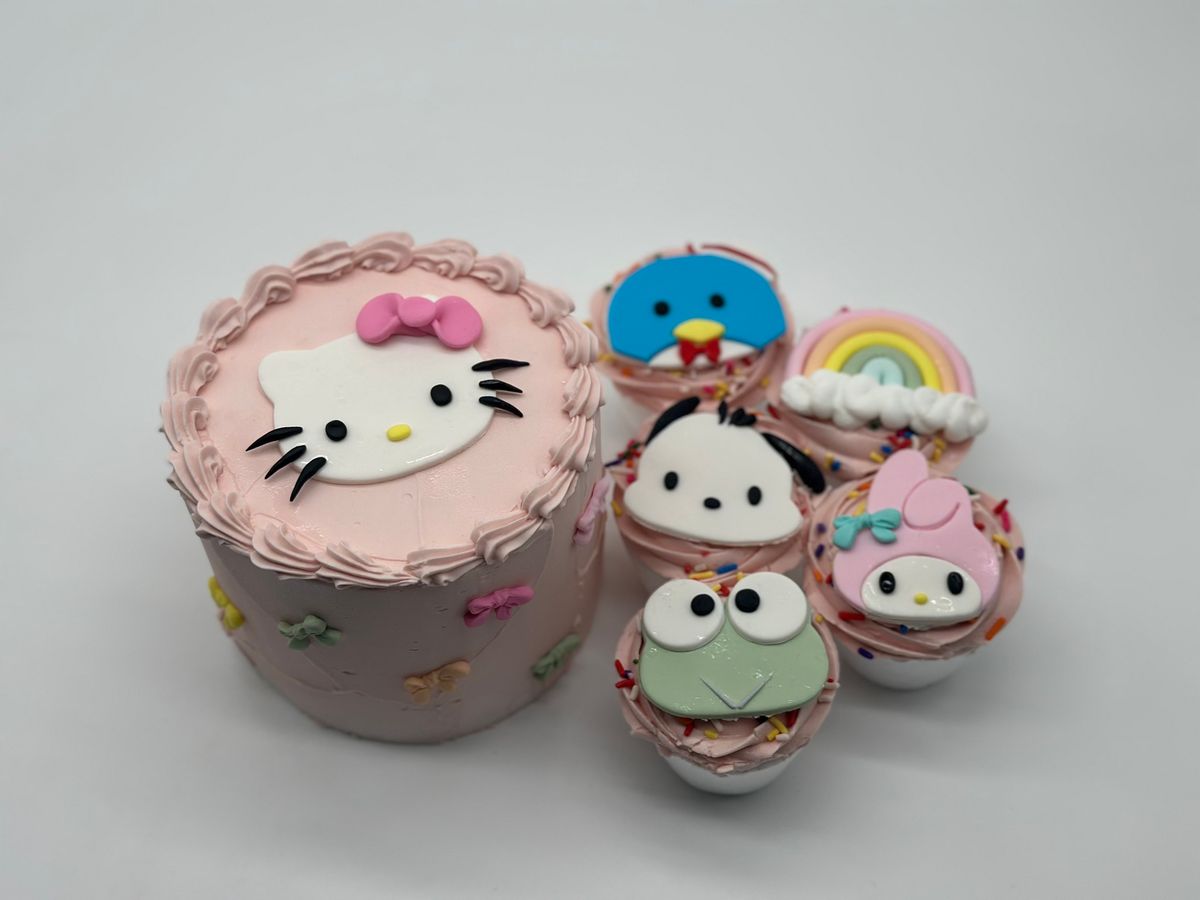 Hello Kitty Bento Cake & Cupcake Class