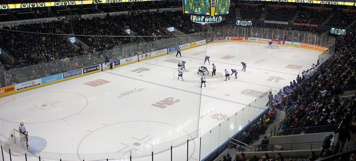 London Knights at Niagara IceDogs at Meridian Centre