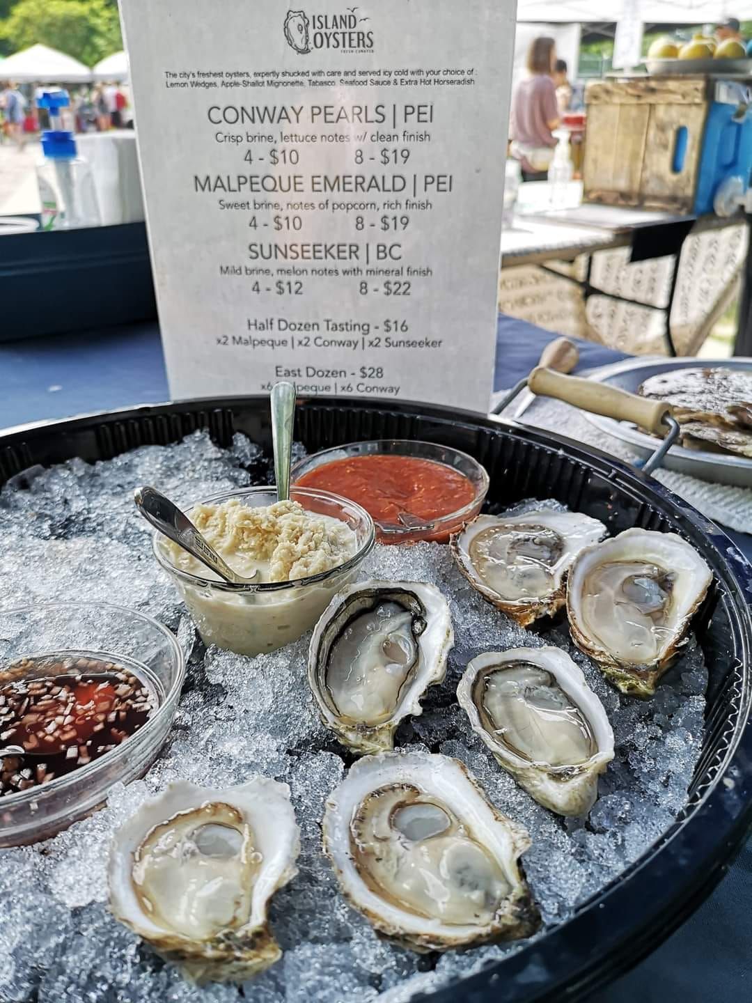 Island Oysters at Sorauren Farmers Market 