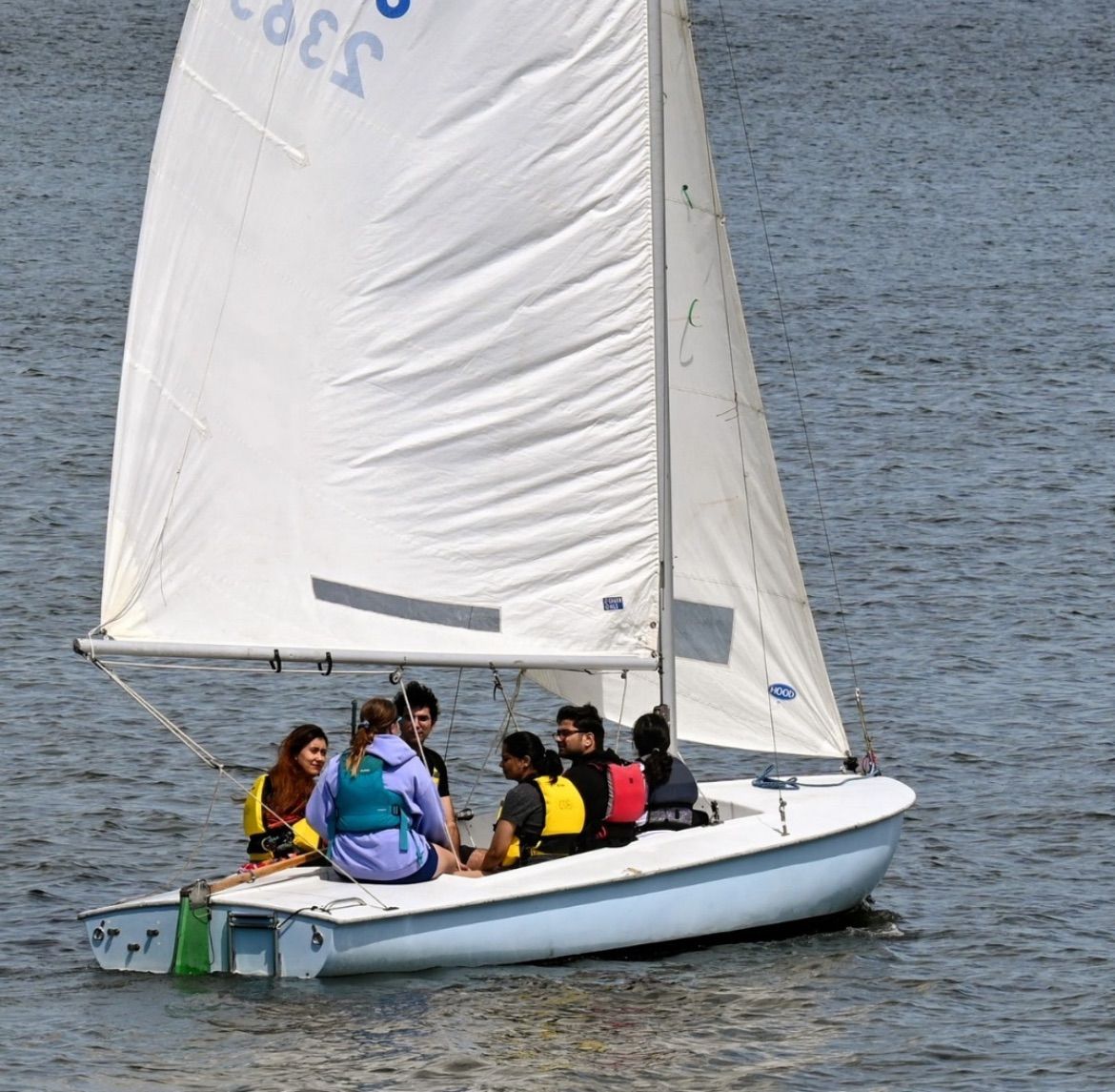 Beginner 1 Sailing Lessons