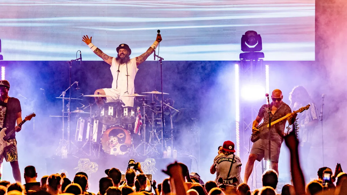 Pepper, The Movement, Joe Samba in Las Vegas