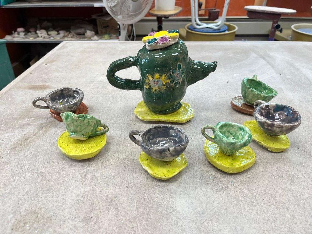 Ceramic Tea Set Sr Camp