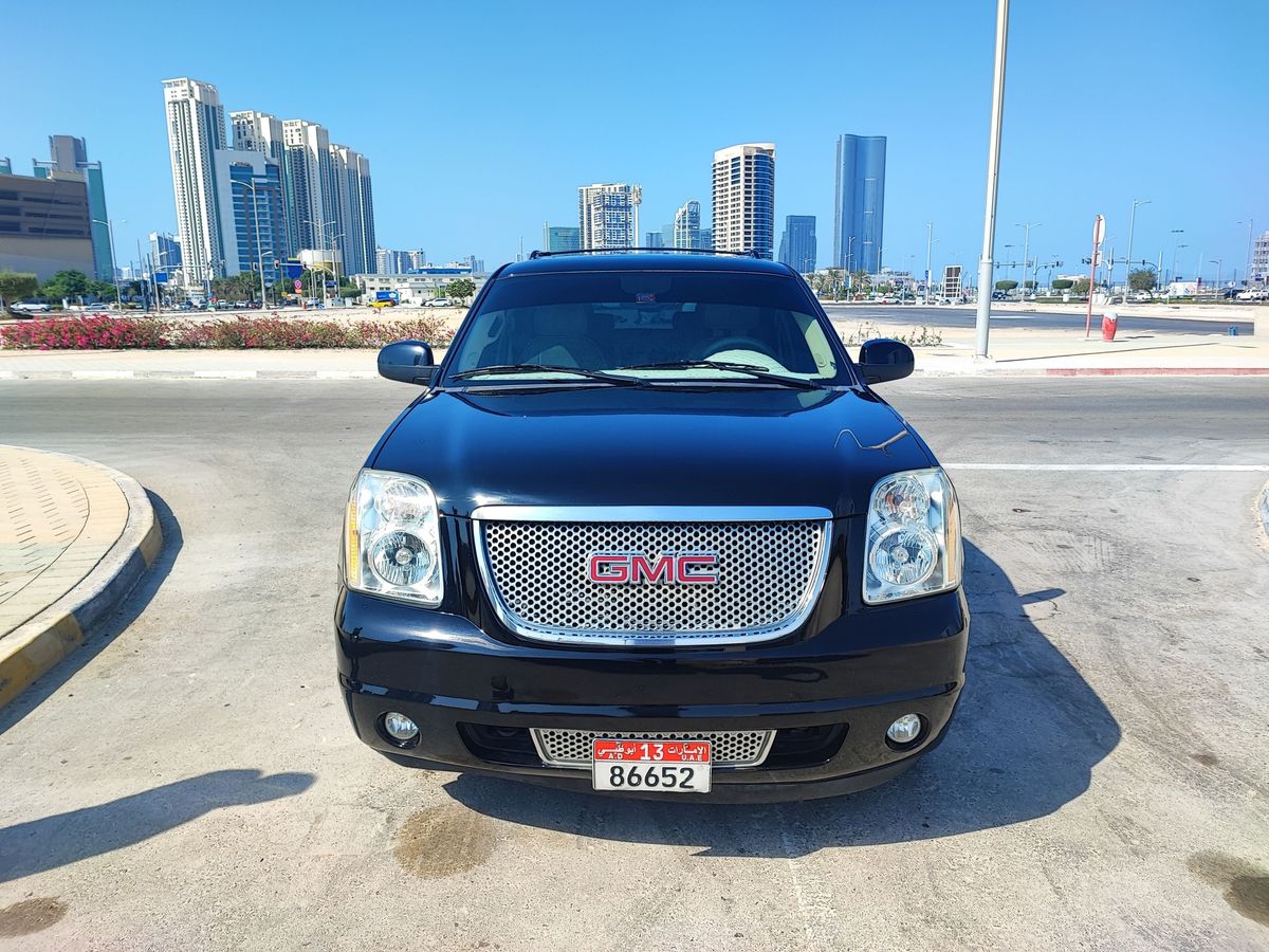 GMC Yukon DINALY 2013