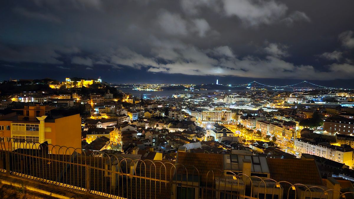 Miradouros e as luzes de Natal em Lisboa