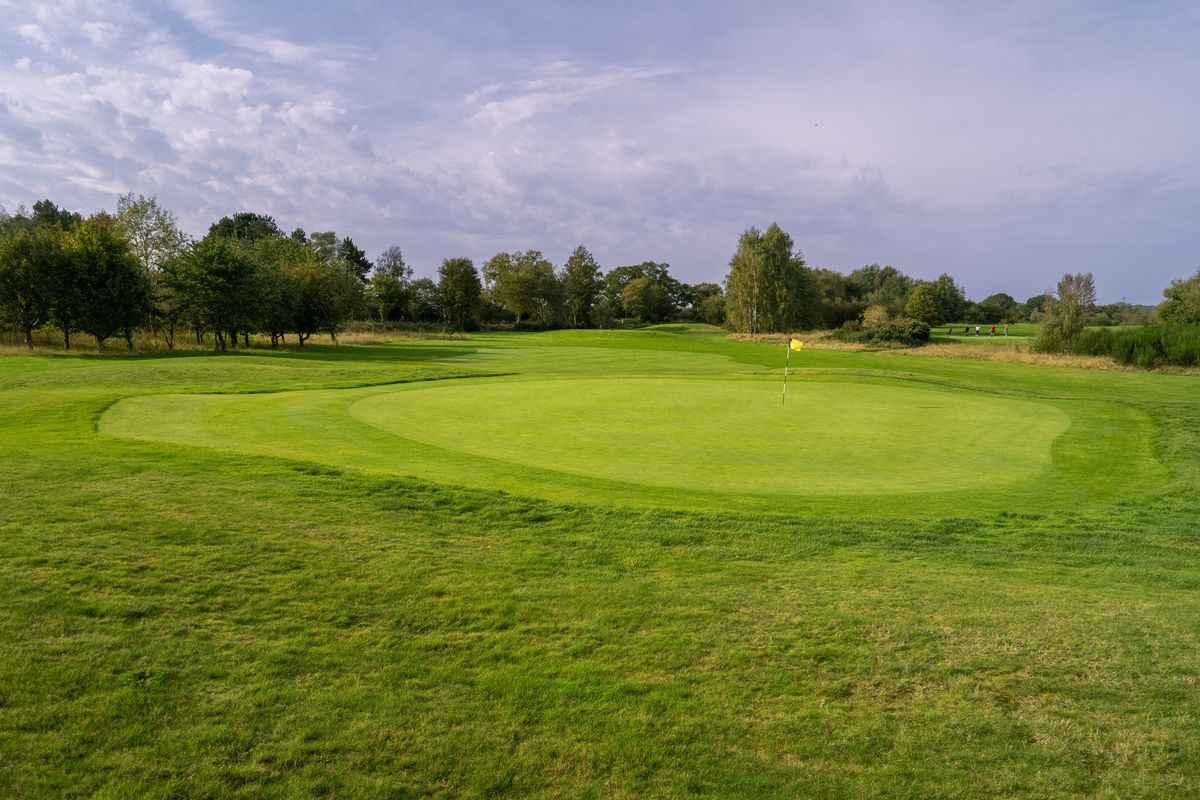 Bourton and Frankton FC & CC Golf Day