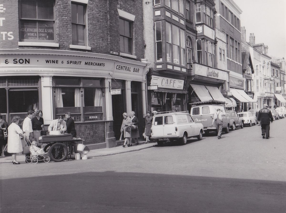 'Pubs and Shops of Whitby's West Side' with Neil Williamson