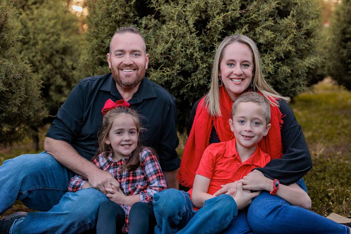 Christmas Tree Farm Mini Sessions