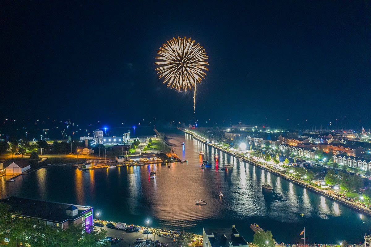 4th of July on The Apis Rooftop