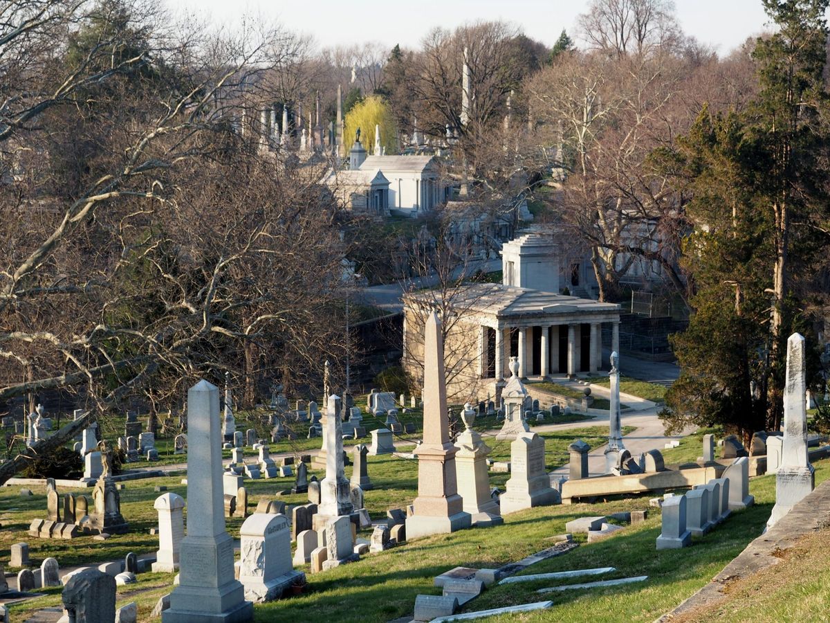 Designing for the Dead: Art & Architecture of Laurel Hill 