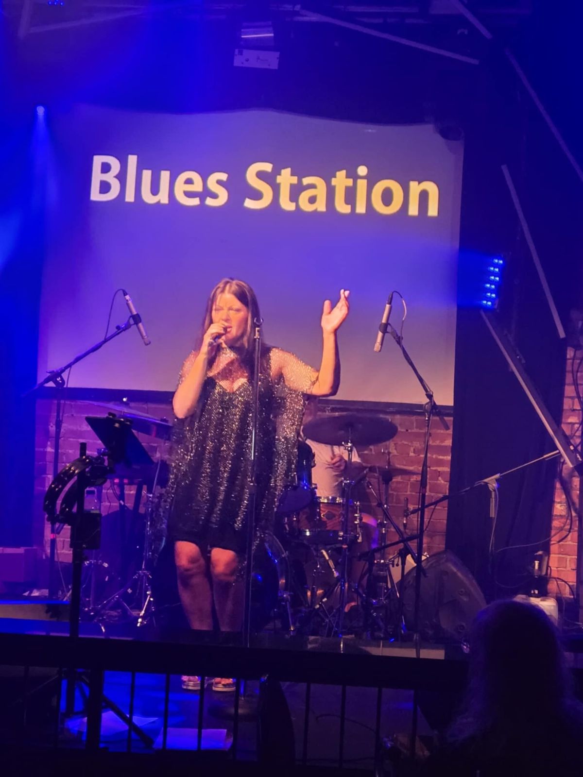 Show live The Blues Station 