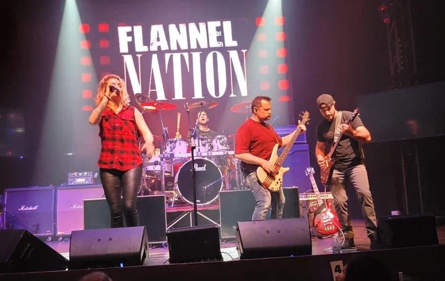 Flannel Nation - A 90's Tribute